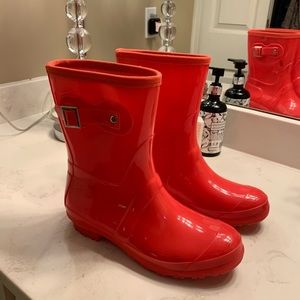 Rain boots